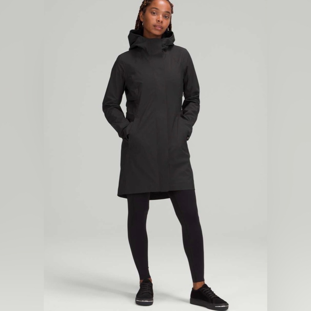 Lululemon Rain Rebel Jacket - Black Size 12